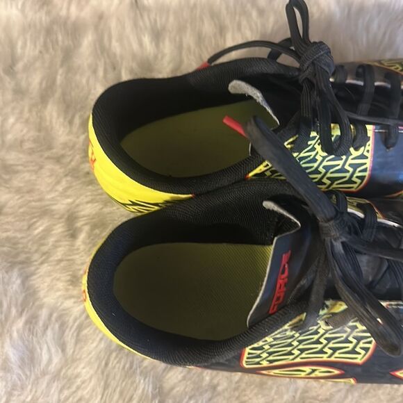 Under Armour cleats 5 (4300) - Picture 3 of 7